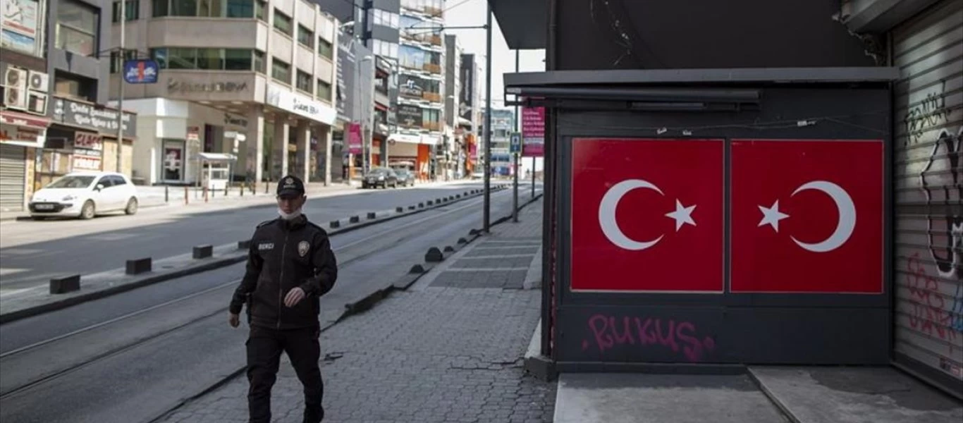 Η Τουρκία «χαλαρώνει» τα ήδη χαλαρά μέτρα περιορισμού κατά του κορωνοϊού - Ανοίγει εστίαση και σχολεία